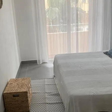 Appartamento T2 Au Lavandou Avec Terrasse Vue - Fr-1-308-167