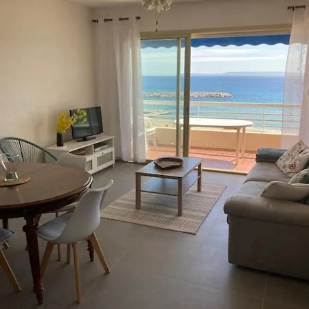 Bel Au Lavandou Avec Terrasse Et Vue - Fr-1-308-167 *