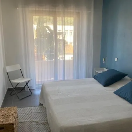 Apartment Bel Au Lavandou Avec Terrasse Et Vue - Fr-1-308-167 *